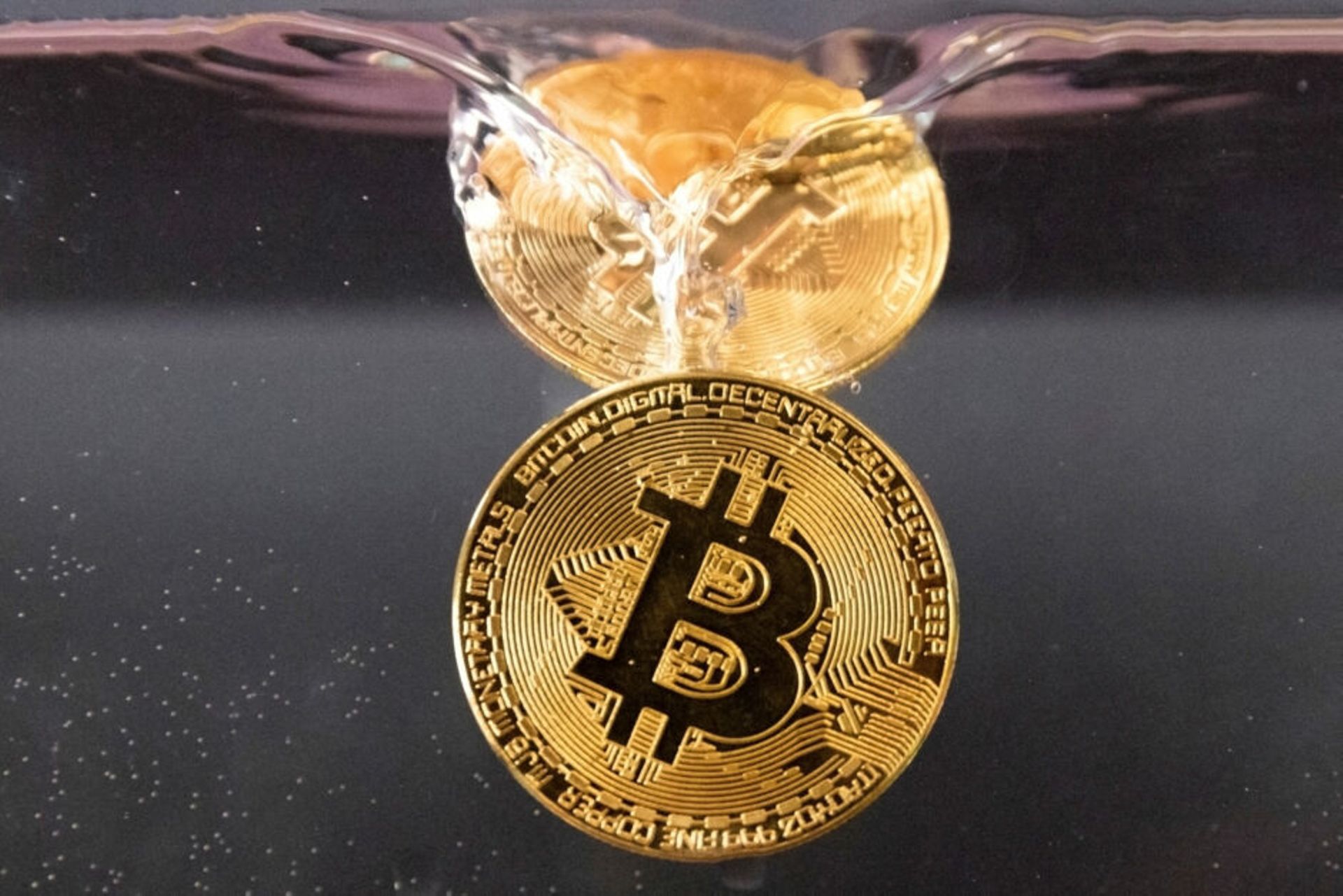 Stocks of US crypto companies slip as bitcoin hits new 2025 low