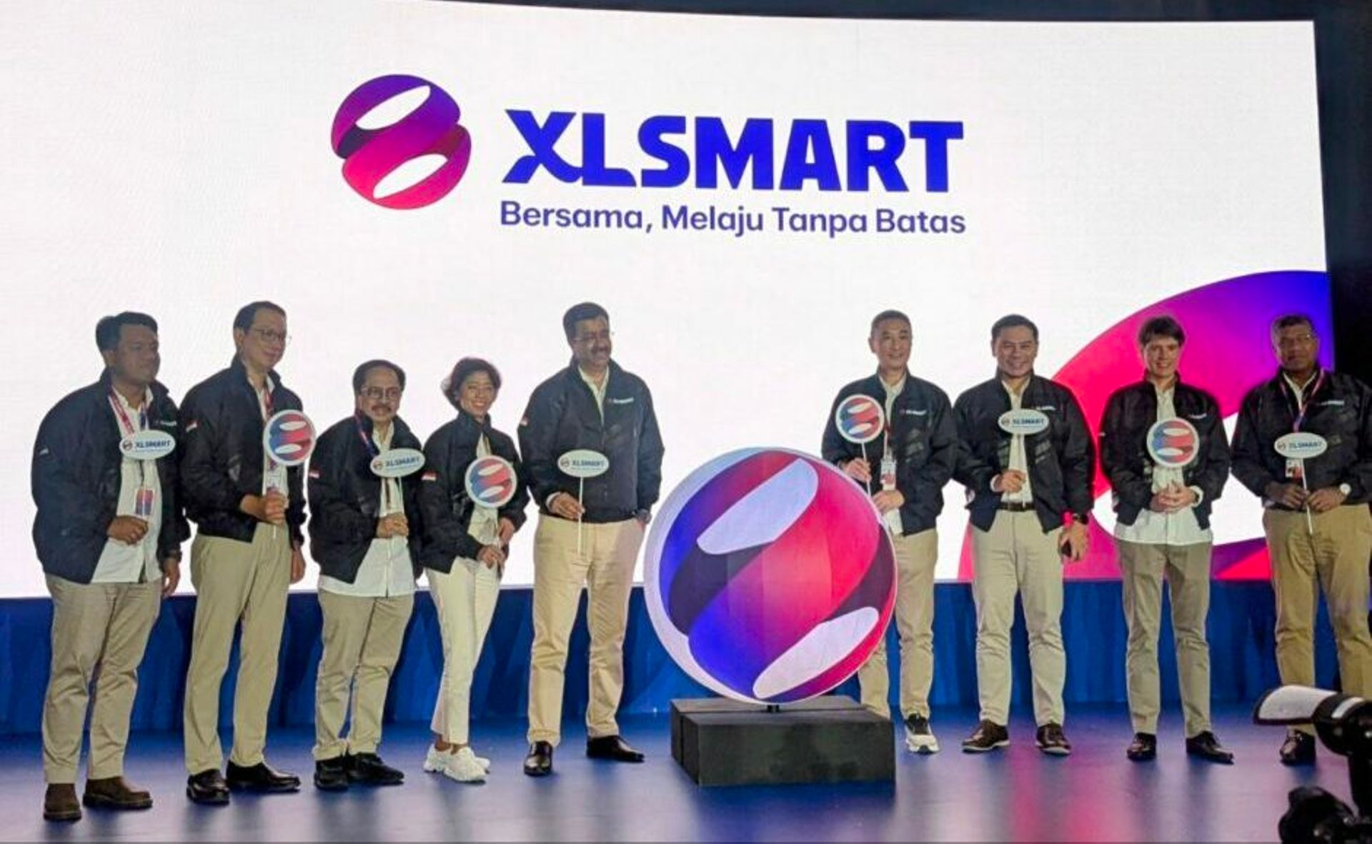 XL Axiata, Smartfren complete merger to form XLSMART