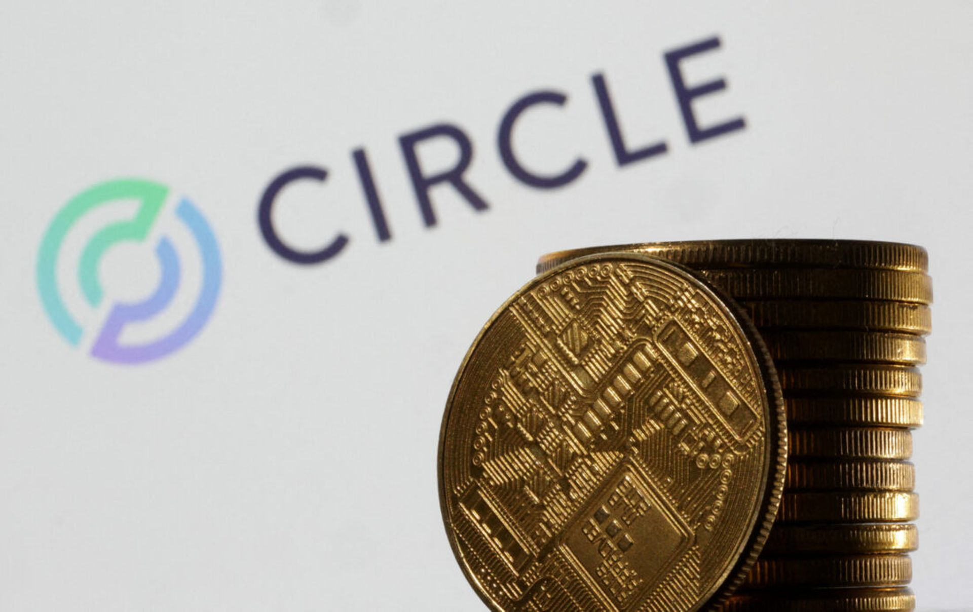 Stablecoin issuer Circle applies for US trust bank licence after mega IPO