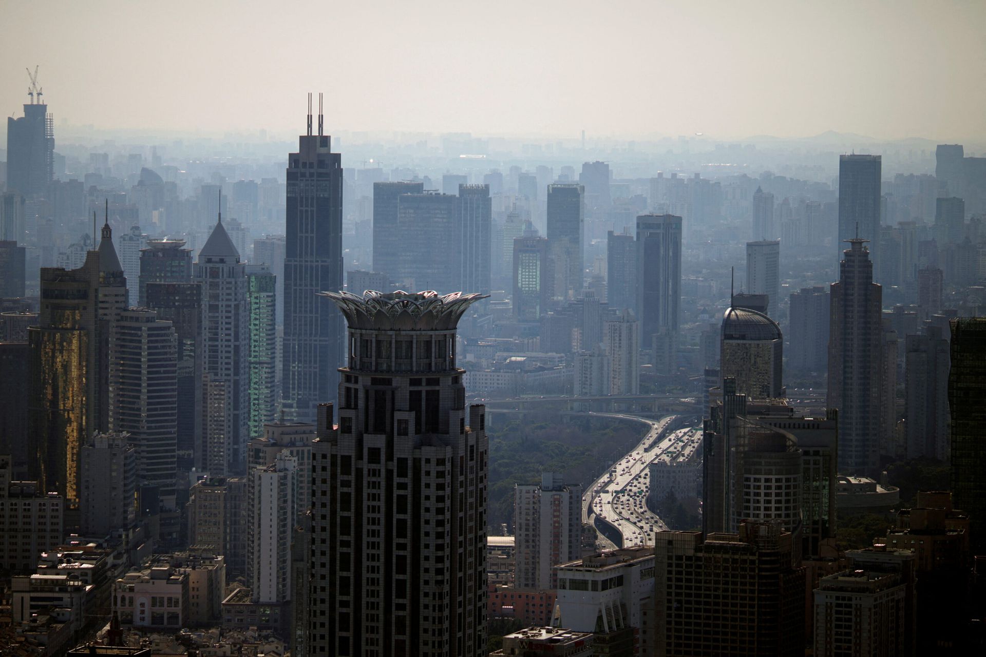 China deepens crackdown on cross-border brokers