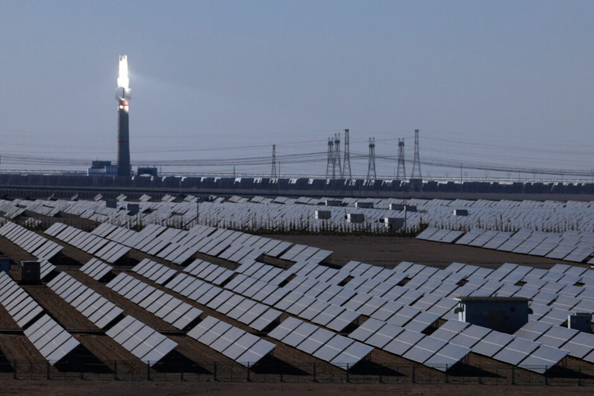 Chinese solar stocks shine as Beijing moves to calm price wars