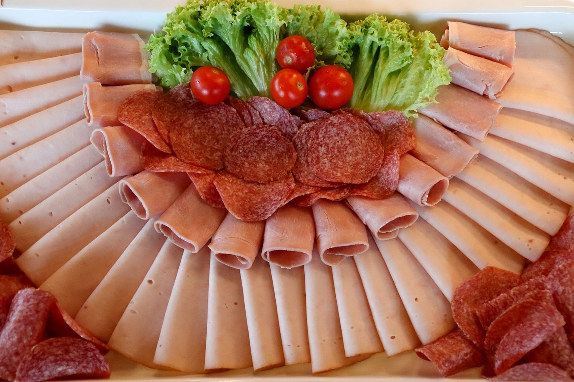 Leaner costs help Indian meat retailer FreshToHome cut losses in FY2024