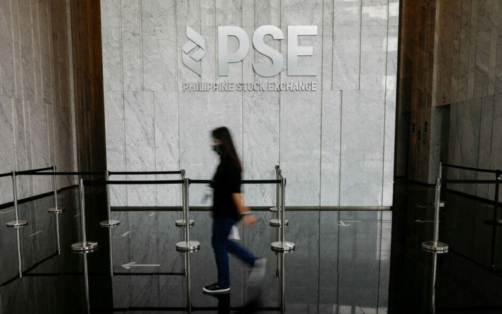 Maynilad Water aims to raise up to $591m in Philippines IPO