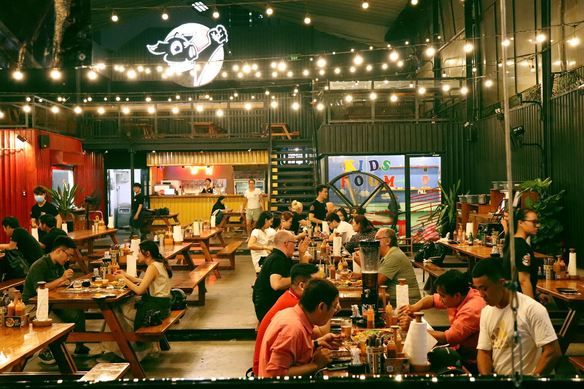 Vietnam-based Mekong Capital exits restaurant chain Red Wok