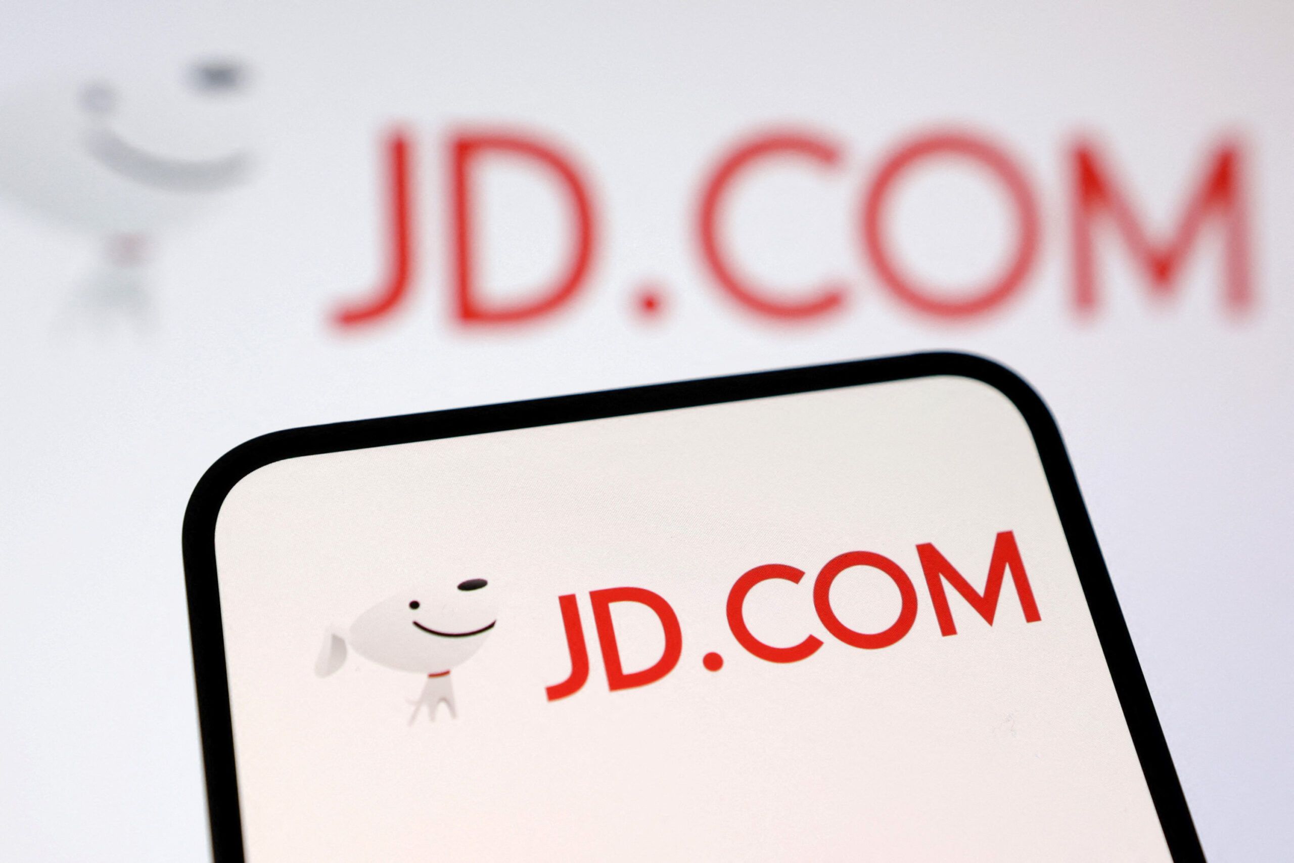 Chinese e-commerce giant JD.com offers EU remedies in Ceconomy takeover probe