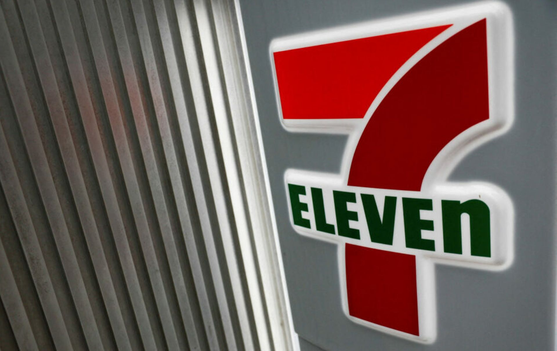 7-Eleven Inc CEO Jeo DePinto to retire after 20 years in the role