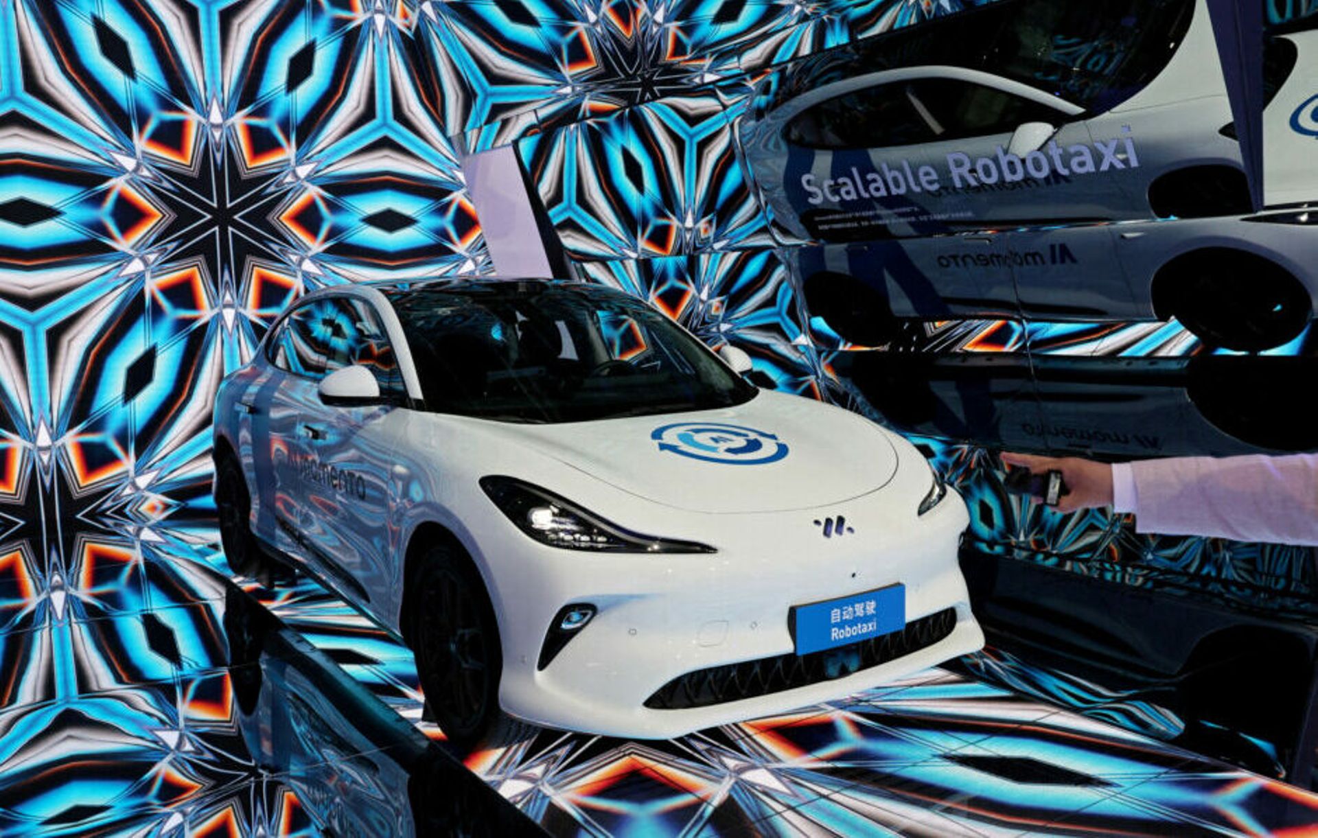 China's Momenta partners Grab for autonomous driving in SE Asia