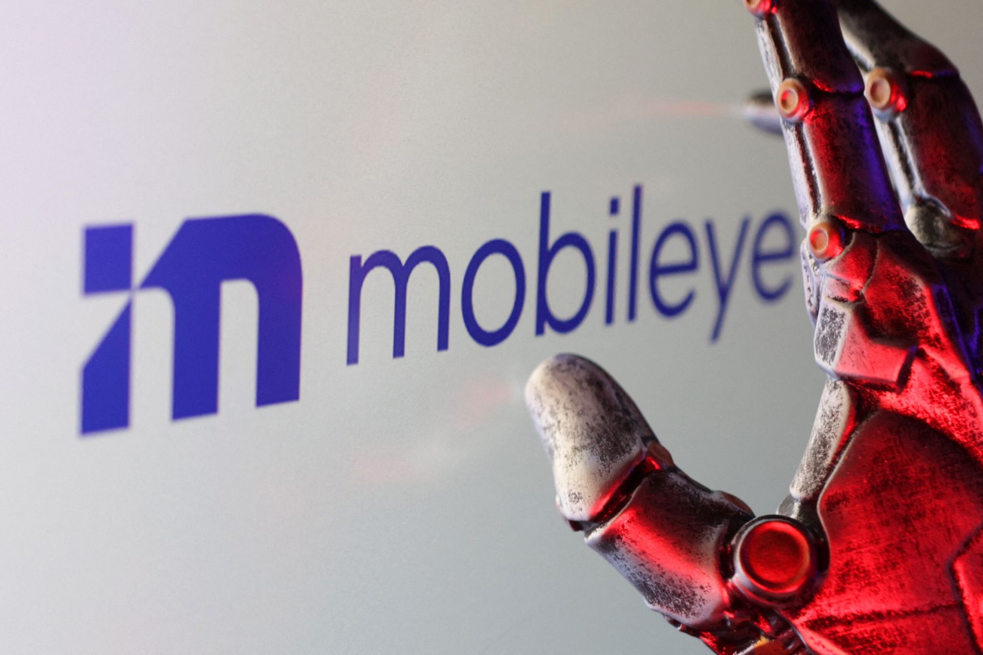 Mobileye to buy humanoid robotics startup Mentee for $900m