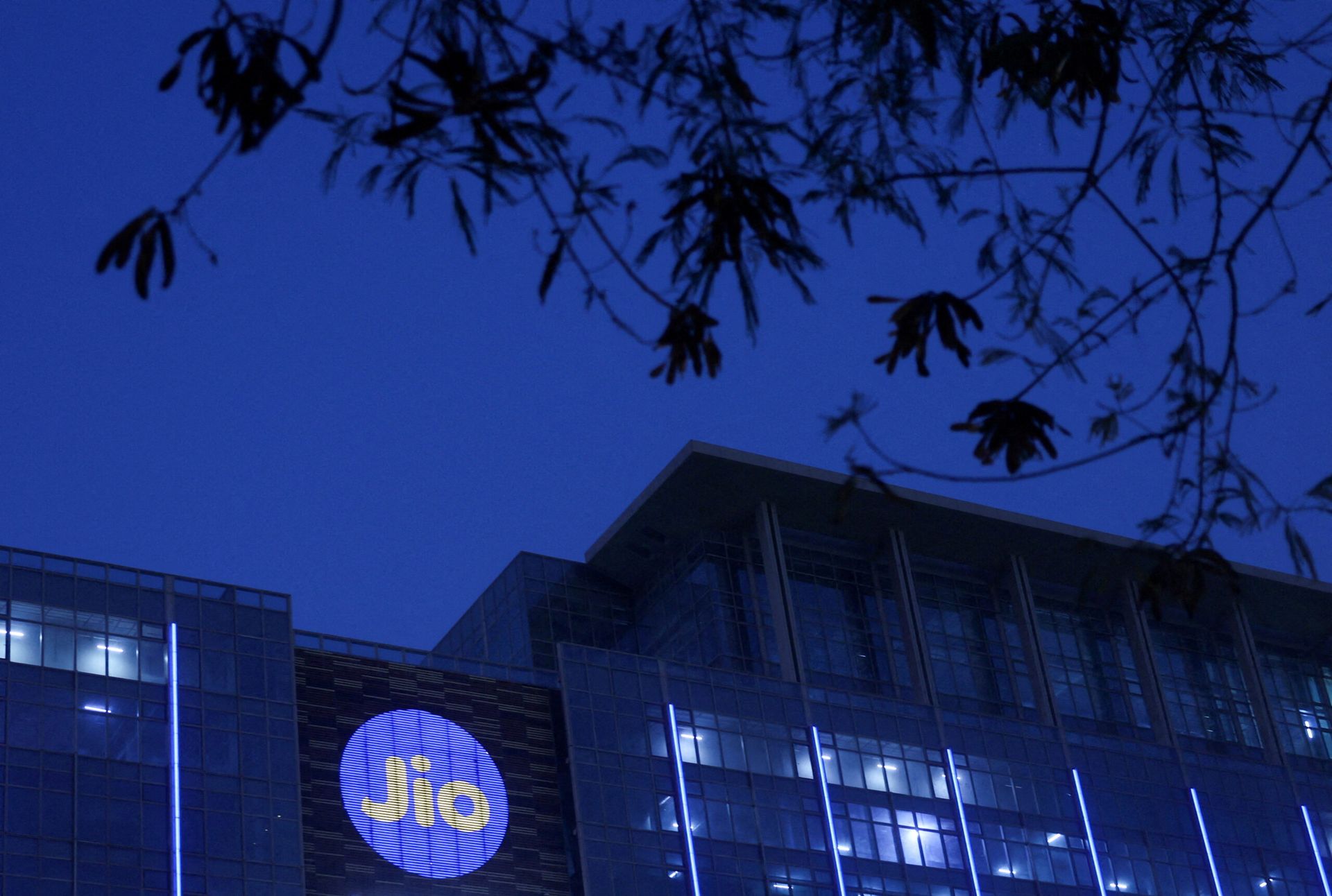 Jio Platforms IPO pivots to pure fundraise, no investor exits