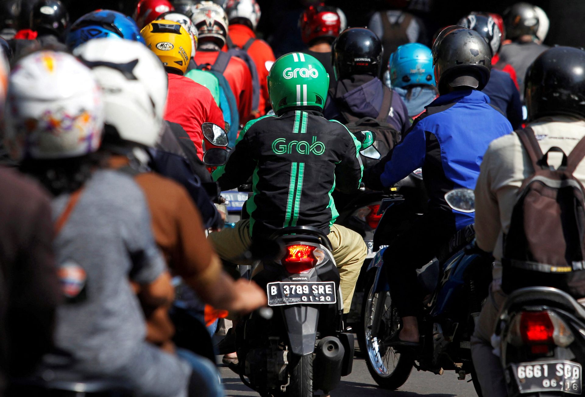 Indonesia lowers ride-hailing companies' driver commission to 8%