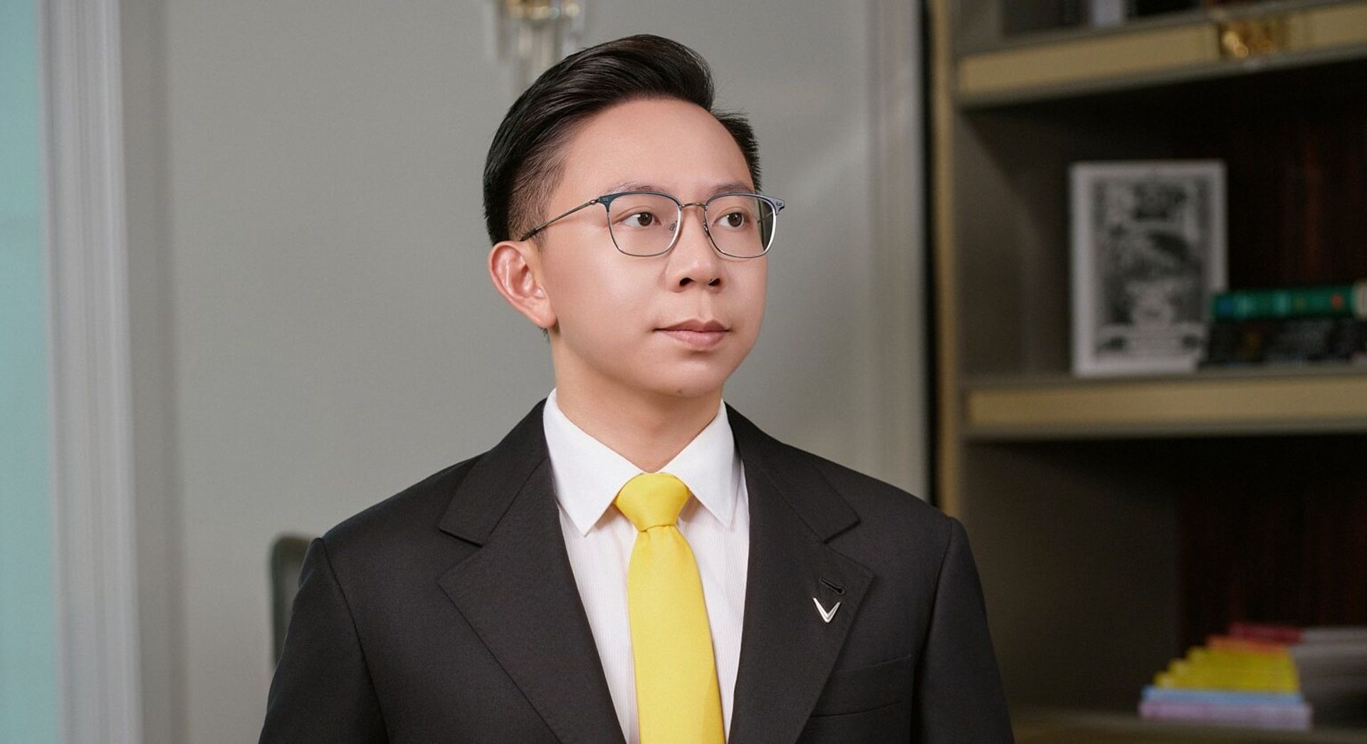 VinFast names billionaire Pham Nhat Vuong’s eldest son as chairman
