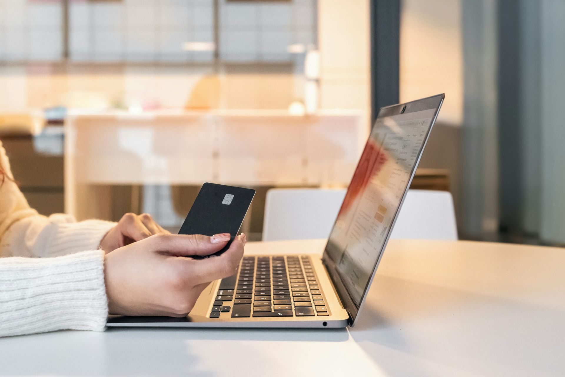 Aura Private Equity, WICapital re-up in Philippines fintech Giftaway