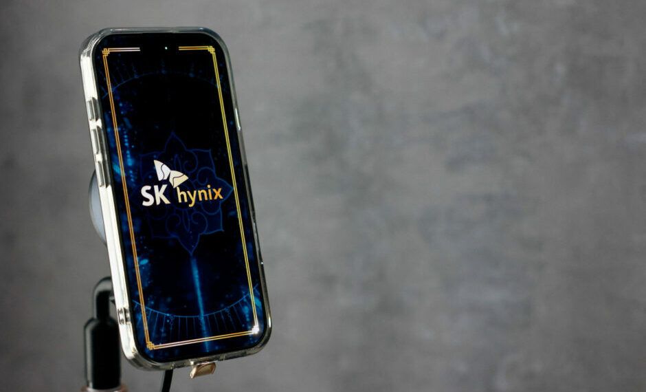 SK Hynix pips Samsung to become South Korea's most valuable company