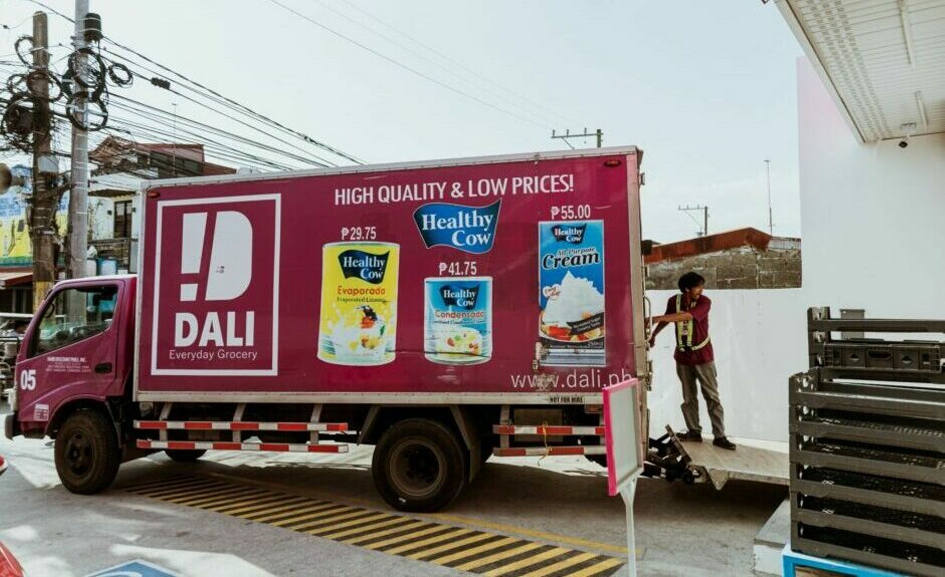 German retailer weighing strategic investment in PH hard discounter DALI