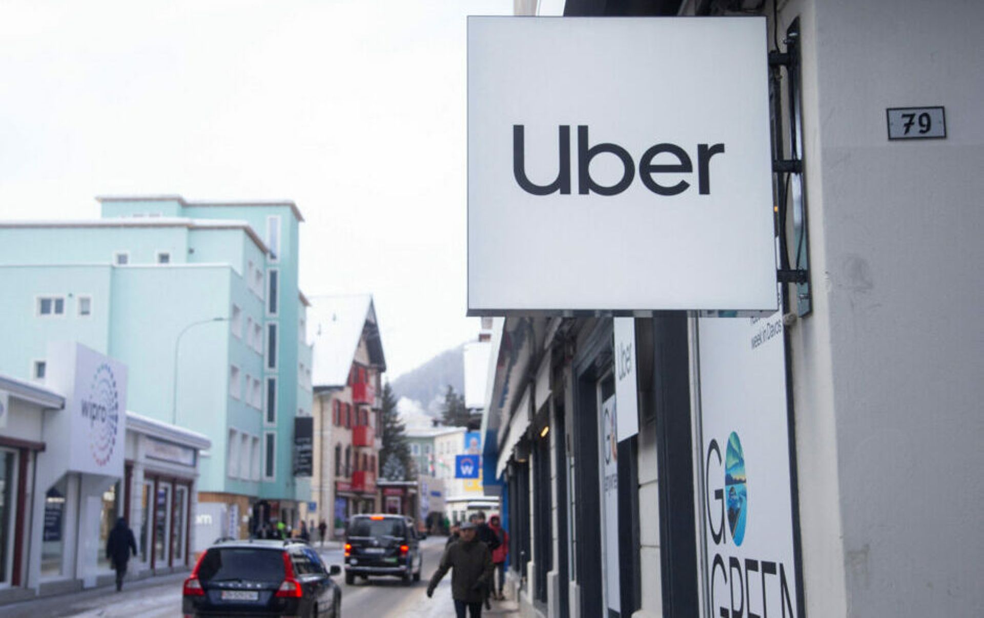 Uber nears $14.3b deal to acquire Delivery Hero: report