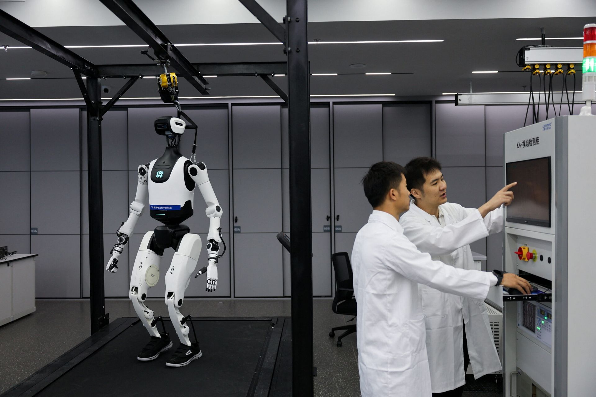 Trump administration bans new Chinese humanoid robots, to protect US AI buildout