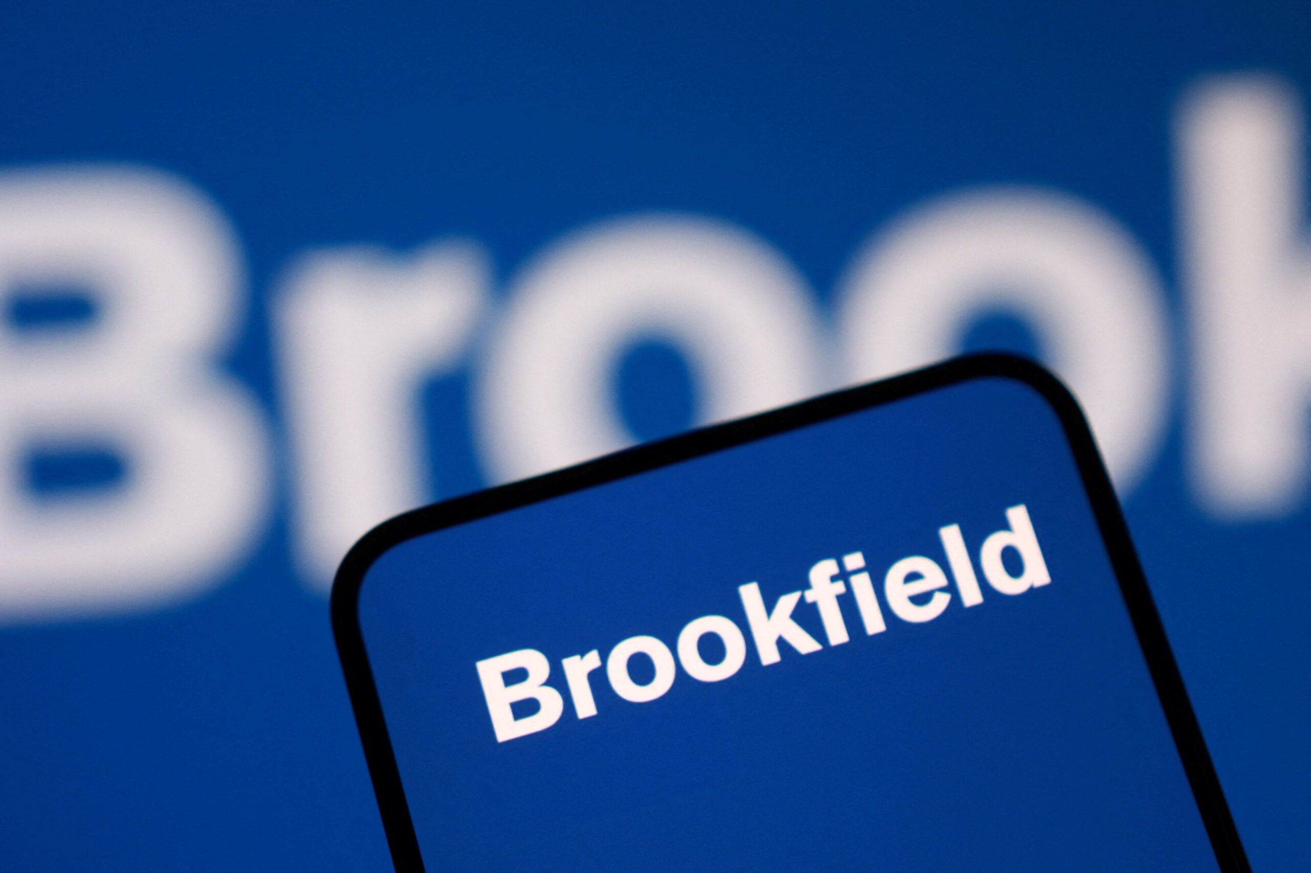 Brookfield takes another shot at Australia's Reliance with $2.9b bid