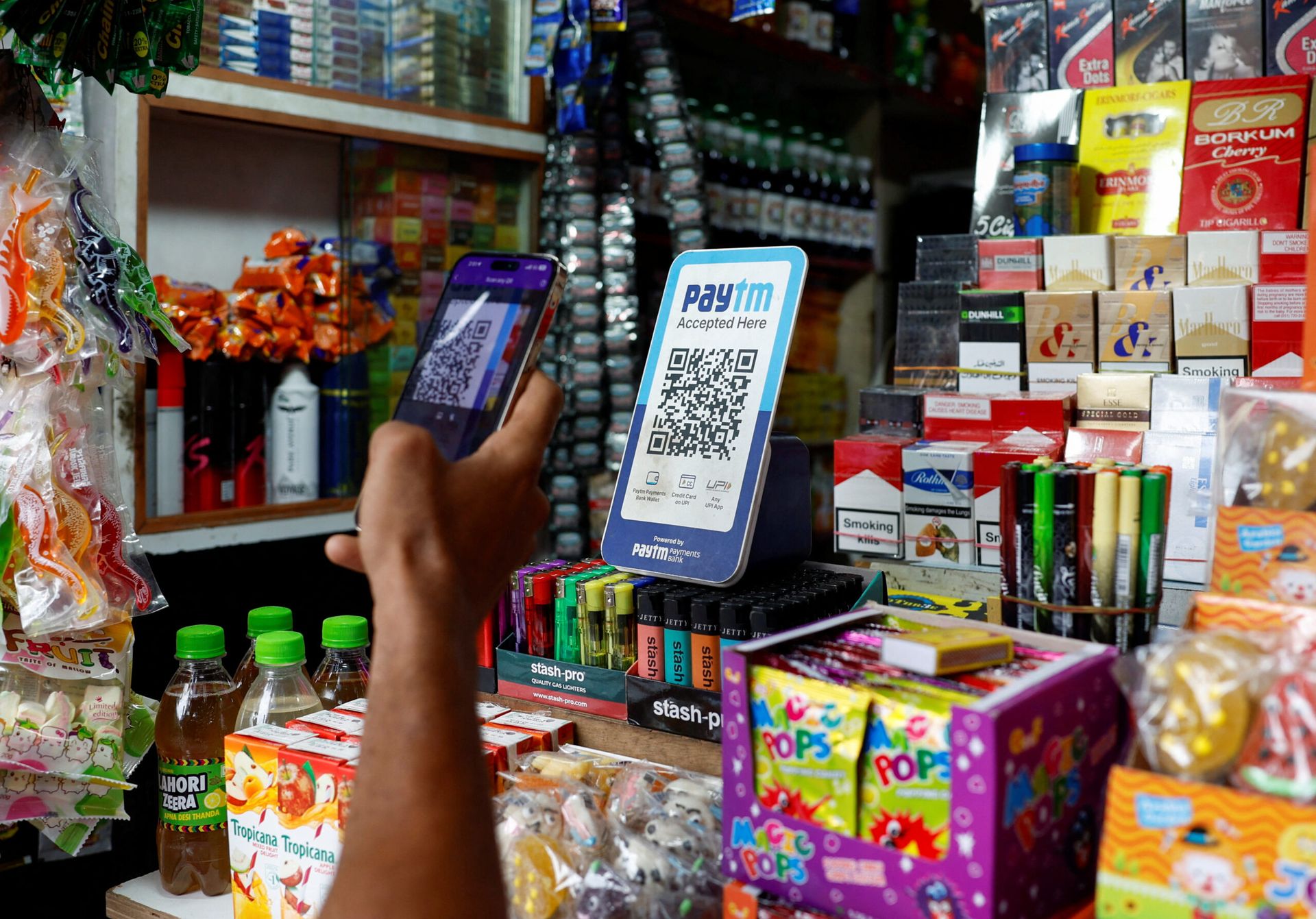 India may bring back merchant fees on digital payments