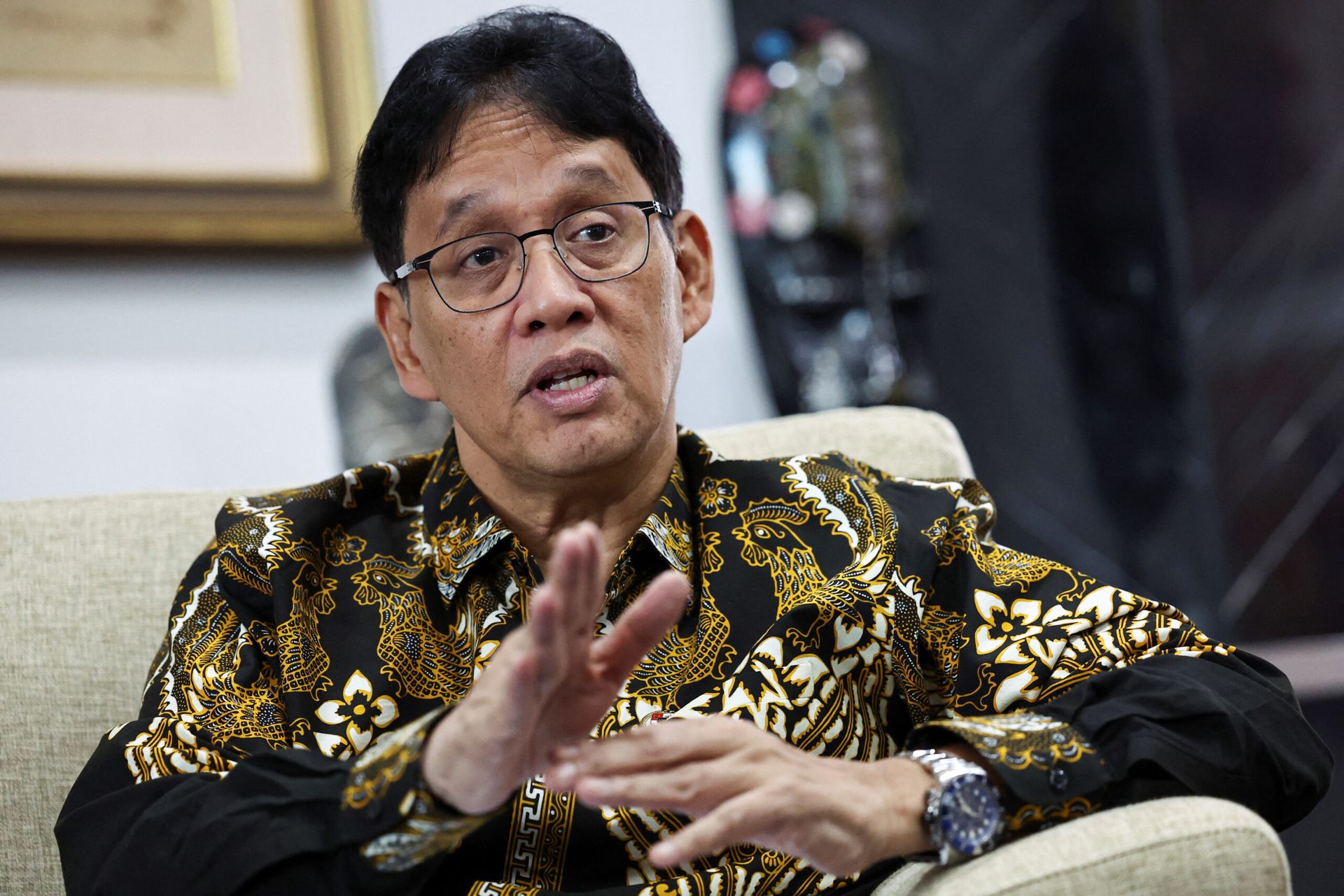 Indonesia may delay e-commerce seller tax to boost purchasing power