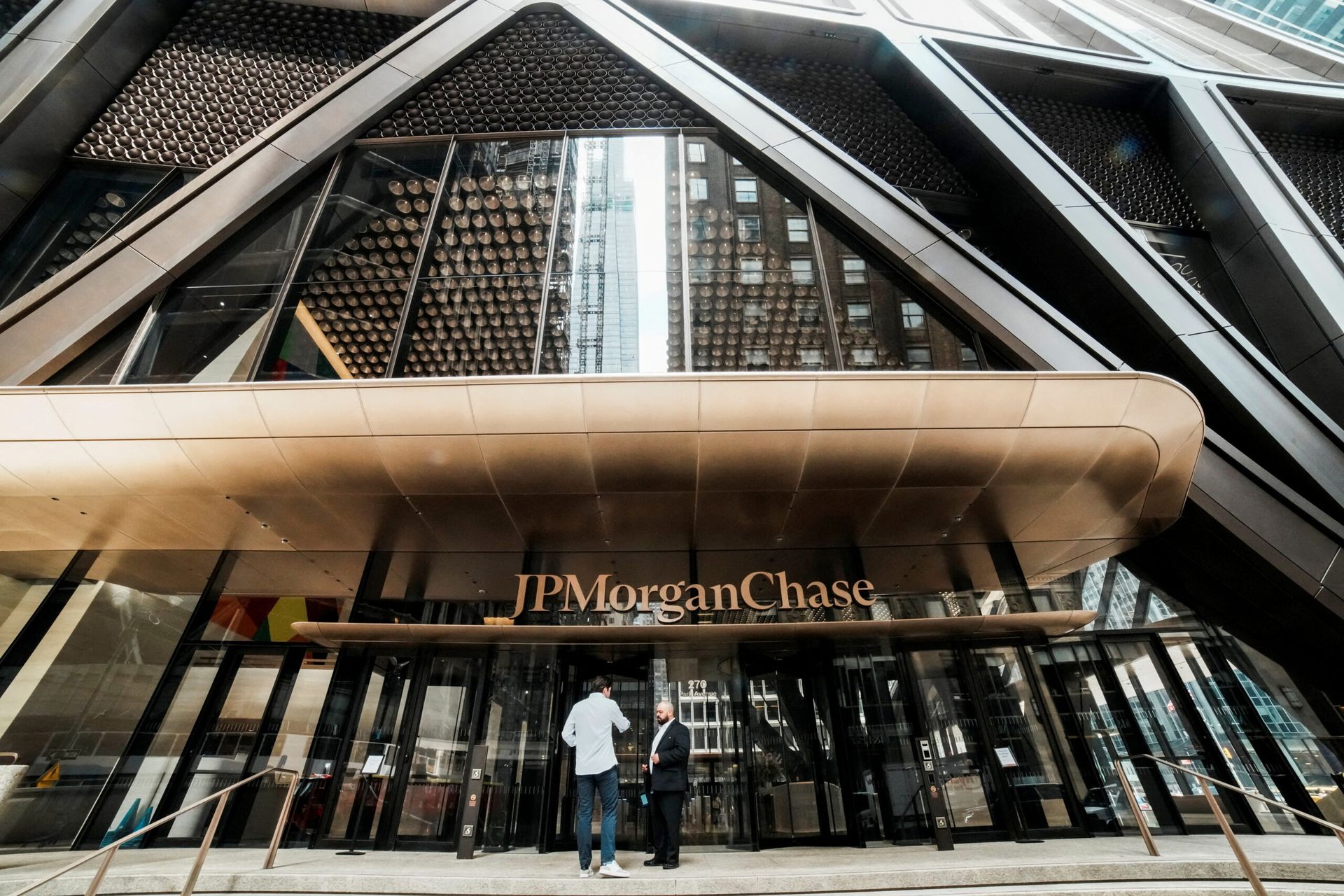 JPMorgan to keep Asia hiring pace after corporate bank growth tops 20%