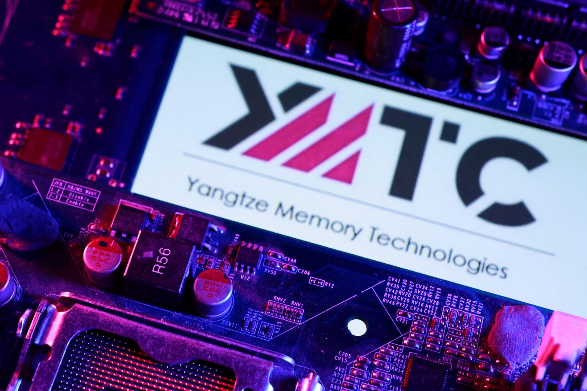 Chinese flash-memory chipmaker YMTC parent targets $4.9b in Shanghai IPO