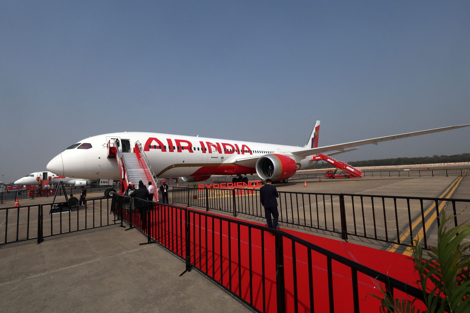 Air India seeks $1.5b from Tata, Singapore Airlines as losses mount