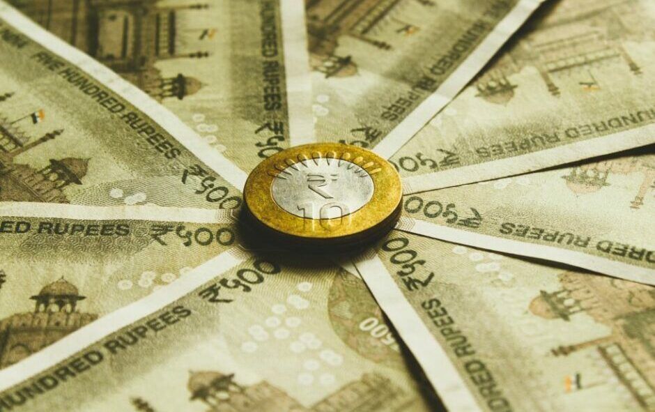 India Digest: Utsav, CarbonStrong raise funding