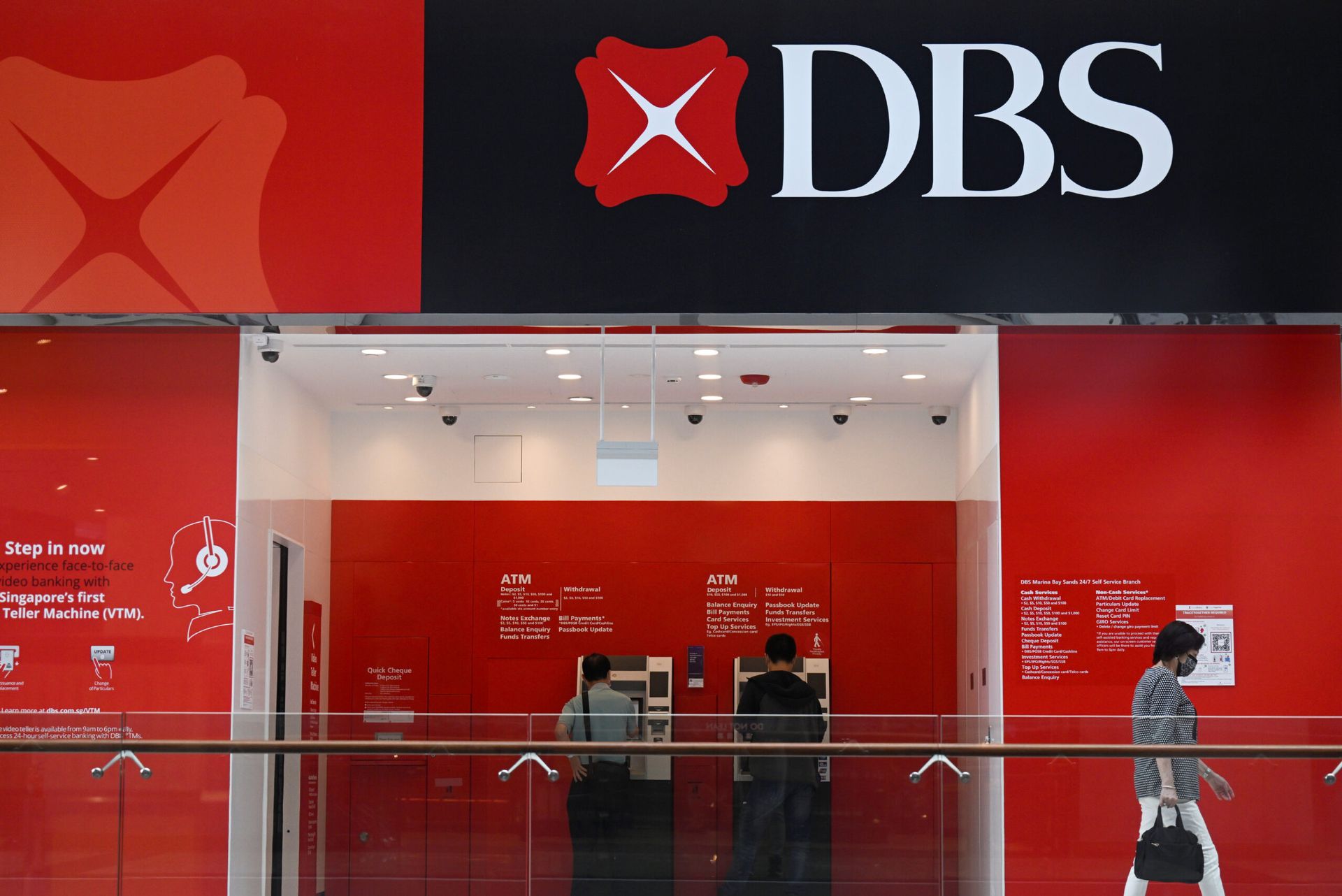 Singapore's DBS faces $1b lawsuit in alleged 1MDB-linked claim
