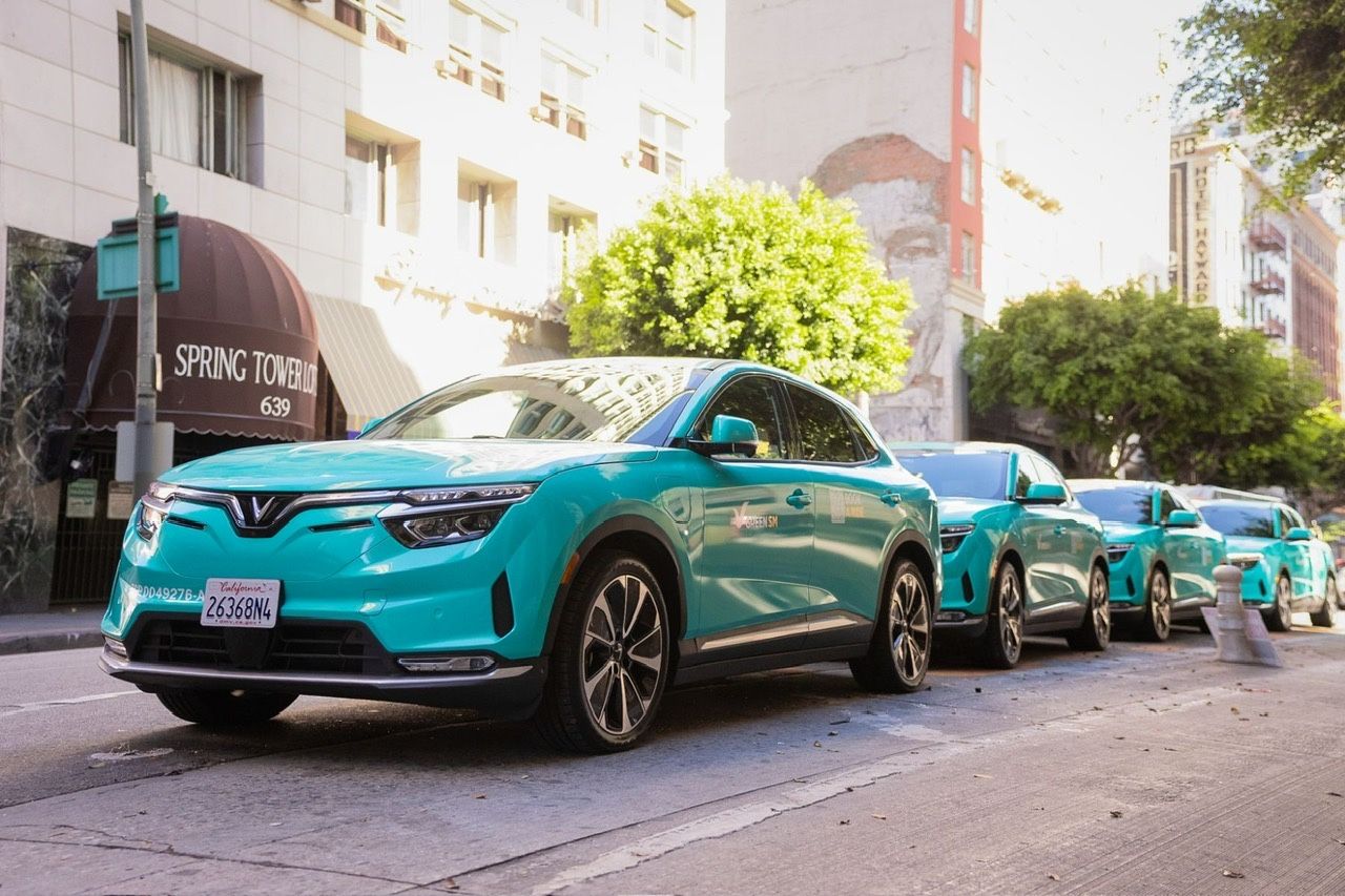 Vietnam Digest: Green SM launches electric taxi in LA; JICA commits $630m in loans