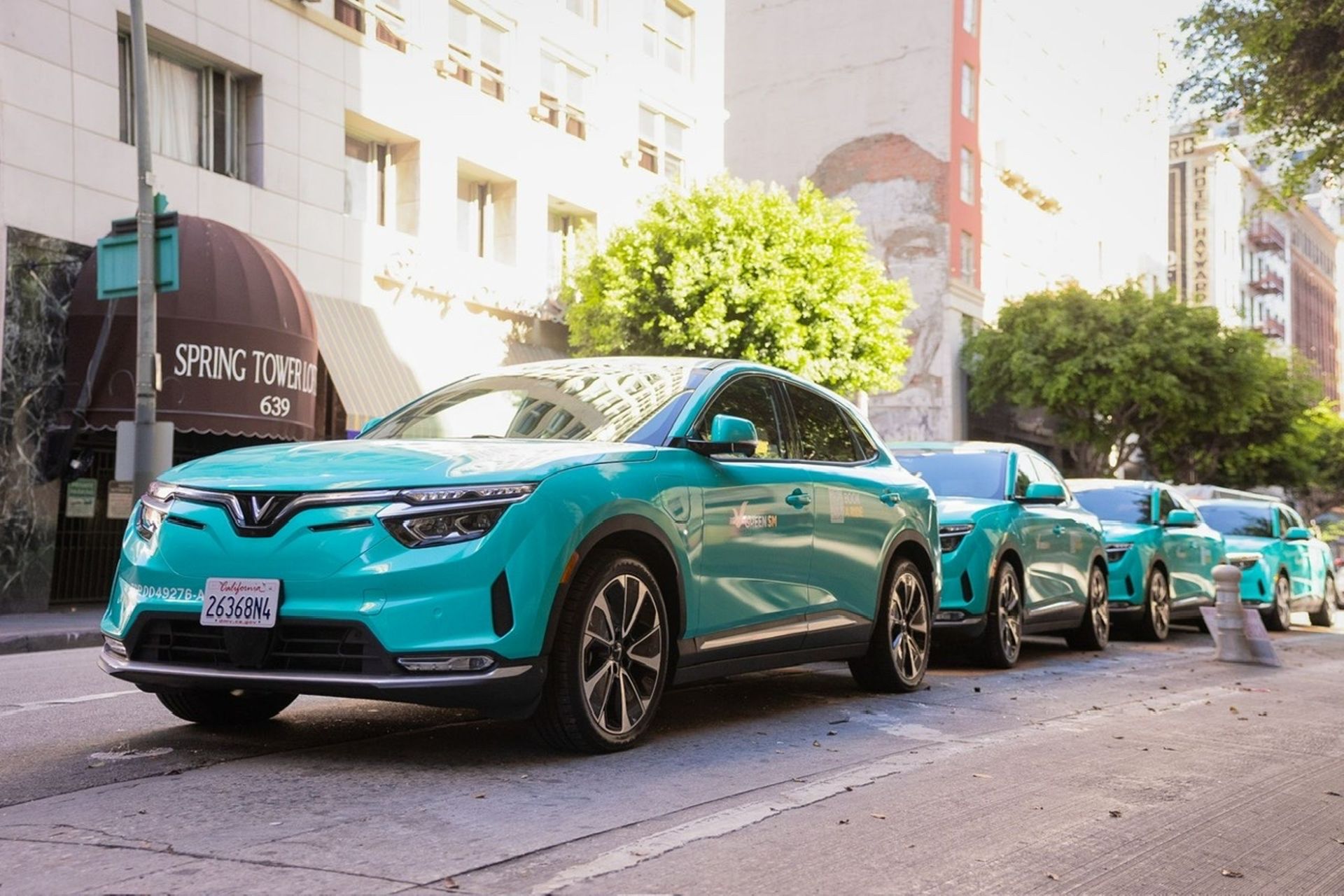 Vietnam Digest: Green SM launches electric taxi in LA; JICA commits $630m in loans