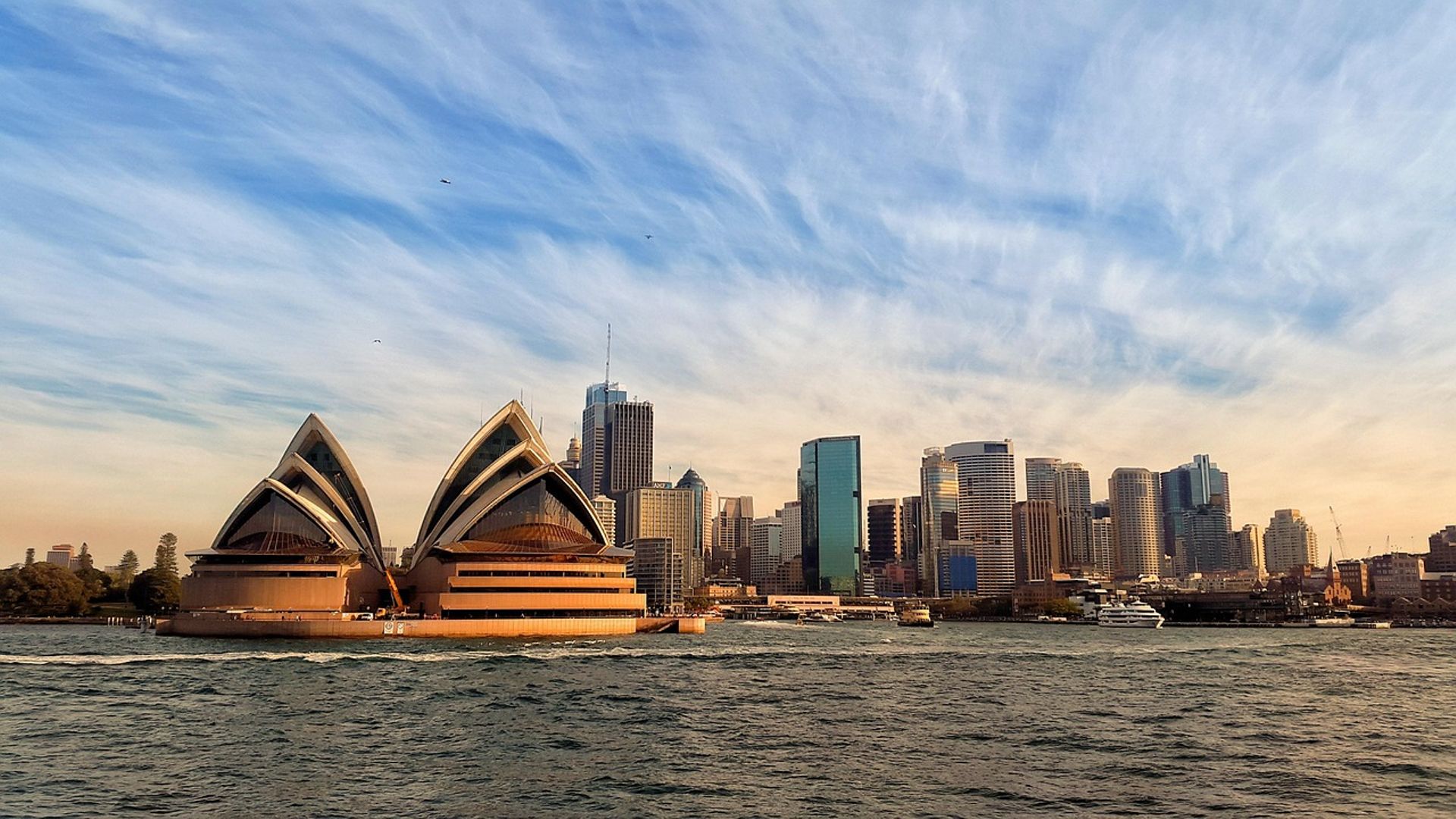 Nuveen secures $700m for first close of latest Australian real estate debt fund